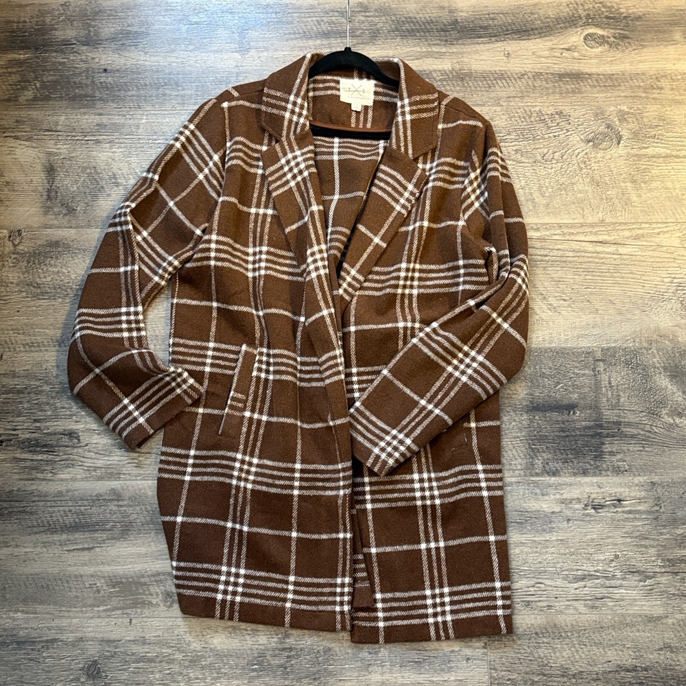Brown & White Plaid Women's Coat